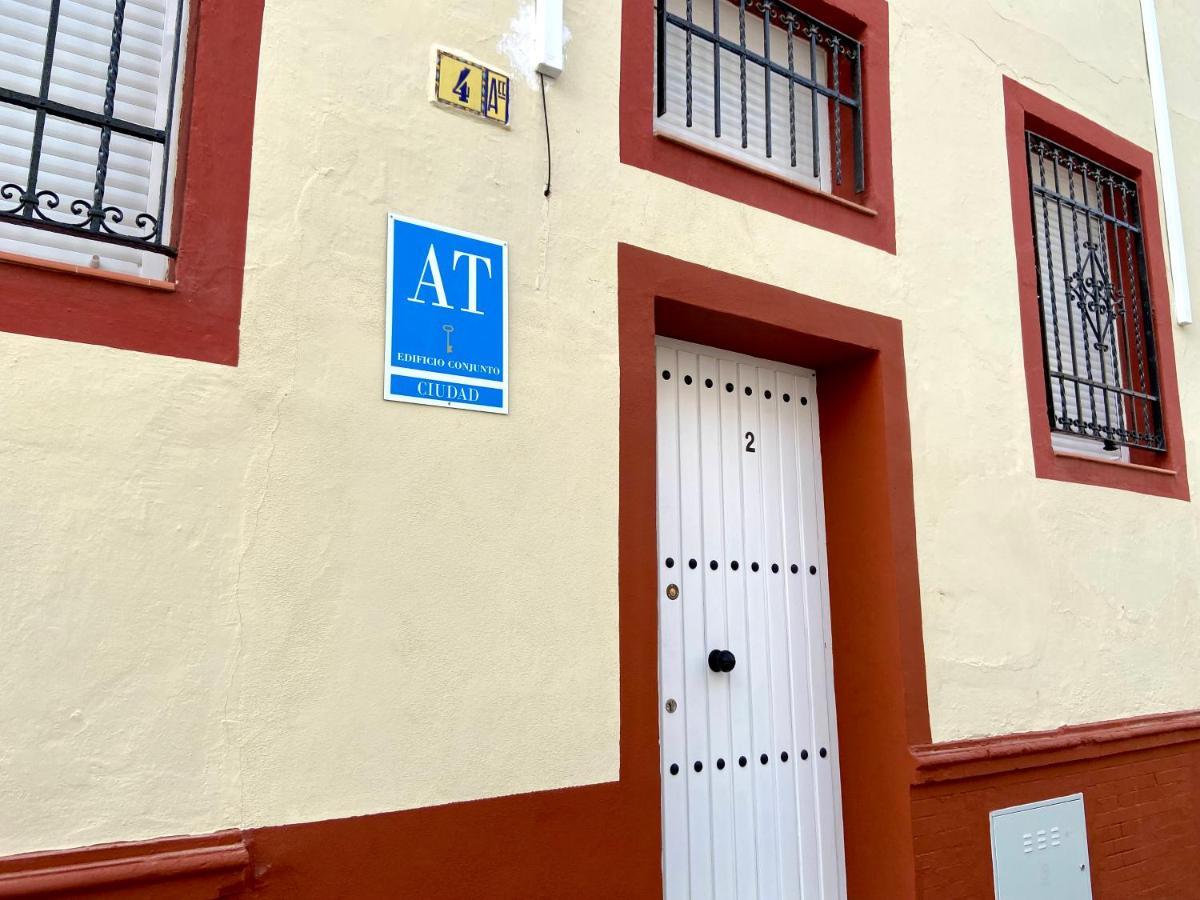 Apartamento Cruz Roja C Sevilla Exteriör bild