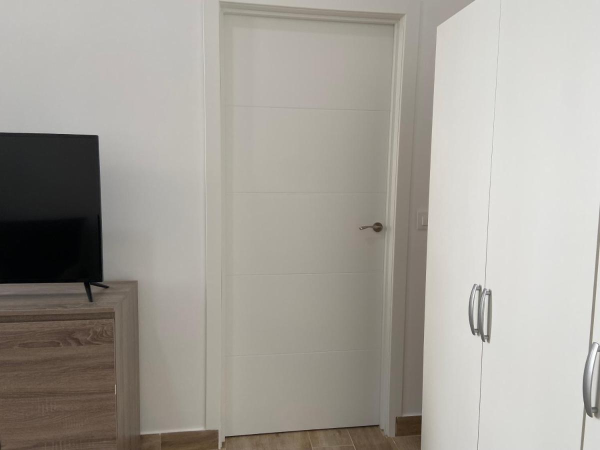 Apartamento Cruz Roja C Sevilla Exteriör bild