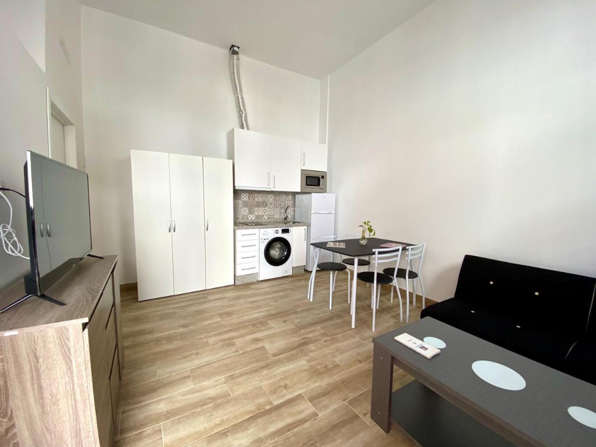 Apartamento Cruz Roja C Sevilla Exteriör bild
