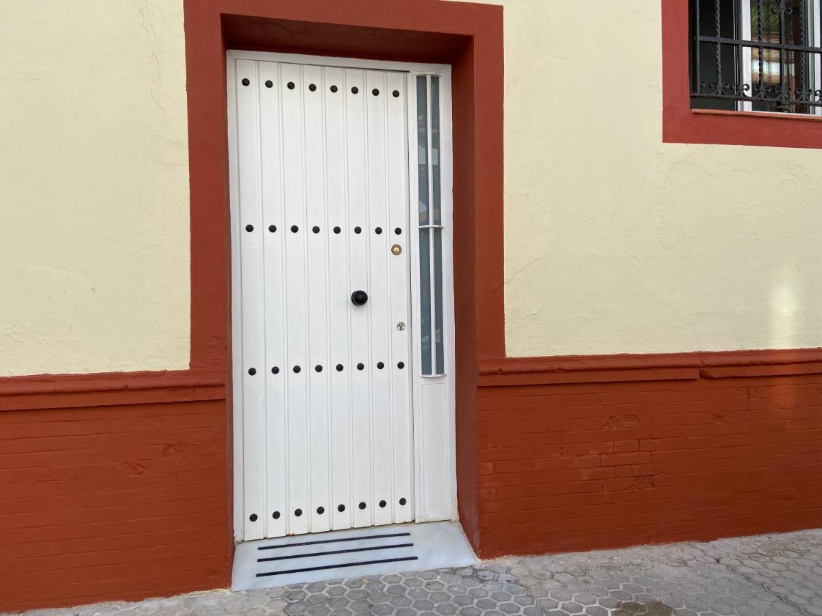 Apartamento Cruz Roja C Sevilla Exteriör bild