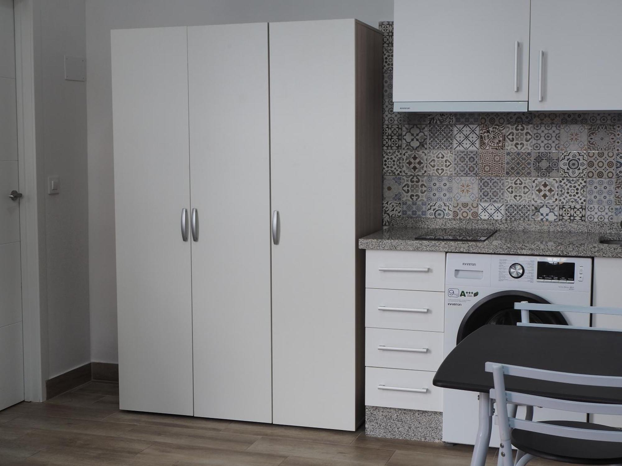 Apartamento Cruz Roja C Sevilla Exteriör bild